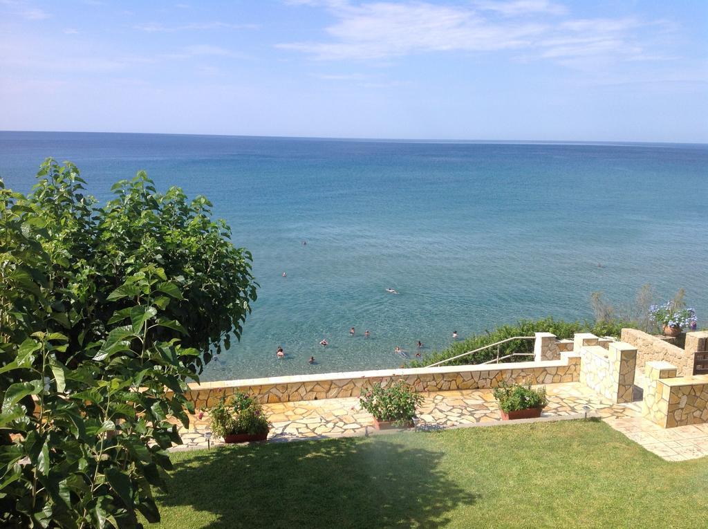 فيلا Aquarius House آغيوس غيوريوس المظهر الخارجي الصورة